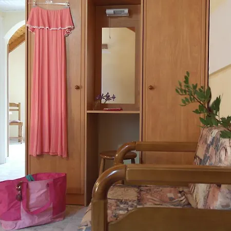 Apartment Anna Zóla